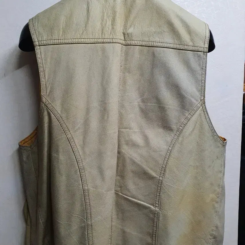 [BUNJANG] Vintage Leather Vest / 가죽 레더 빈티지 베스트