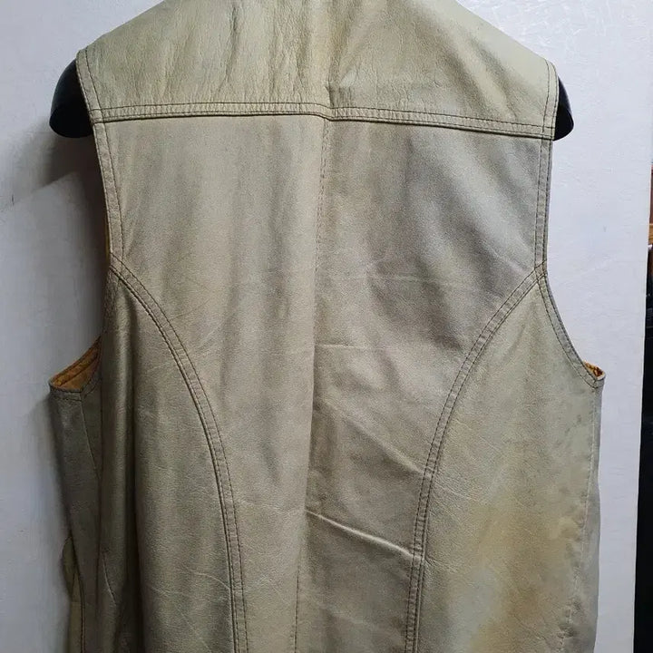 [BUNJANG] Vintage Leather Vest / 가죽 레더 빈티지 베스트