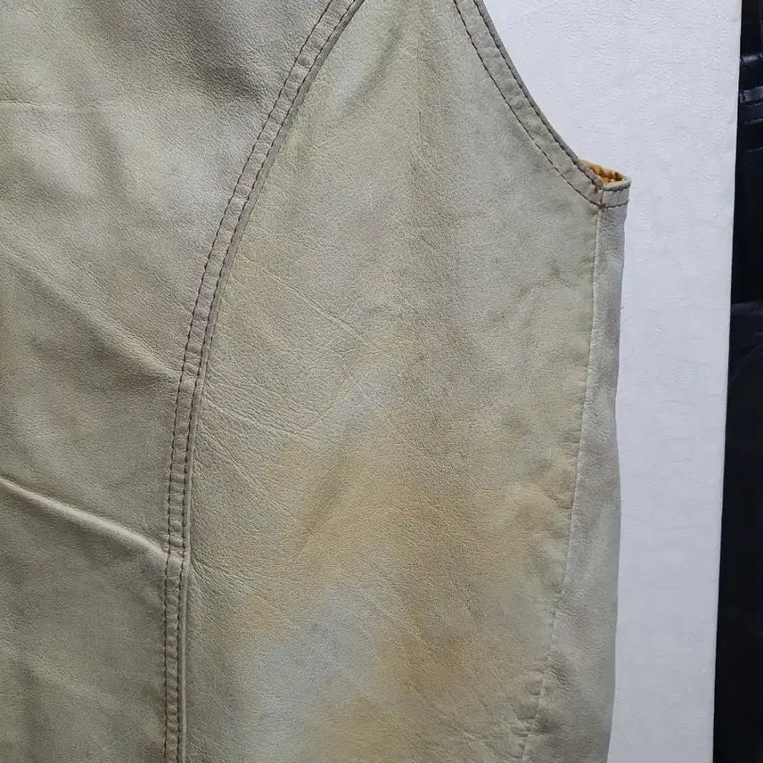 [BUNJANG] Vintage Leather Vest / 가죽 레더 빈티지 베스트