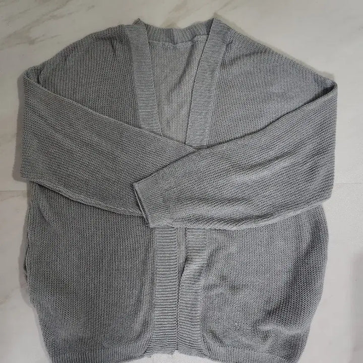 [BUNJANG] Gray Knit Cardigan / 새상품.회색 니트 가디건