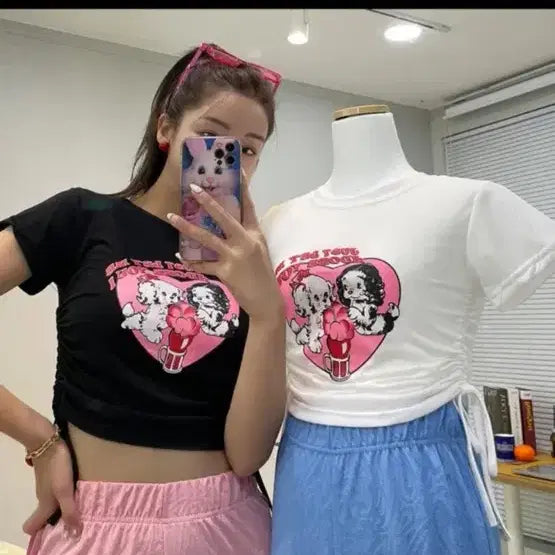 [BUNJANG] Heart Print Crop T-shirt - Black / 하트 프린팅 크롭 반팔 티셔츠 블랙