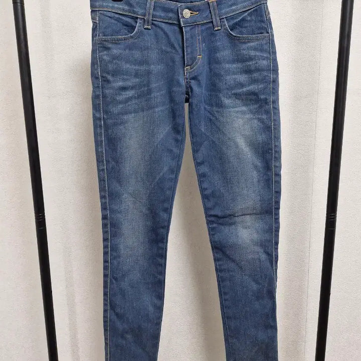 [BUNJANG] SIWY Skinny Denim Jeans / [24] SIWY 씨위 스키니 데님진