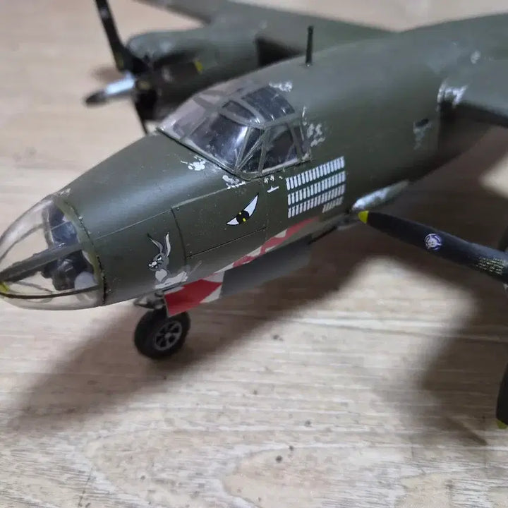 [SOLD OUT] 하세가와/모노그램 1/48 B-25 중폭격기 도색완성품