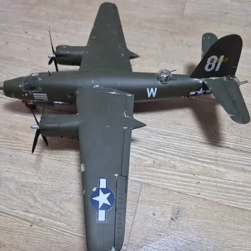 [SOLD OUT] 하세가와/모노그램 1/48 B-25 중폭격기 도색완성품