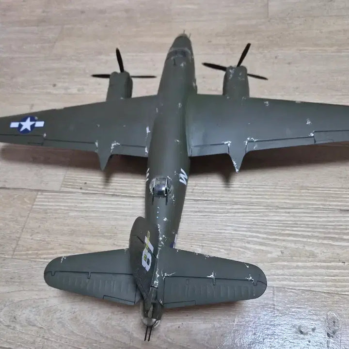 [SOLD OUT] 하세가와/모노그램 1/48 B-25 중폭격기 도색완성품