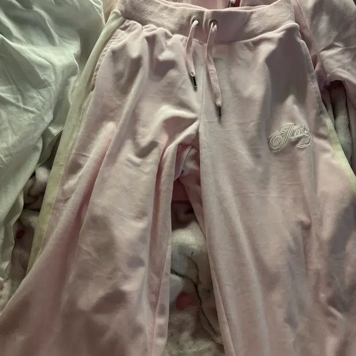 [BUNJANG] Juicy Couture Baby Metal Club Training Set XS / 새상품 셋업 쥬씨꾸띄르 주씨꾸띄르 베이비메탈클럽 트레이닝복 세트 xs