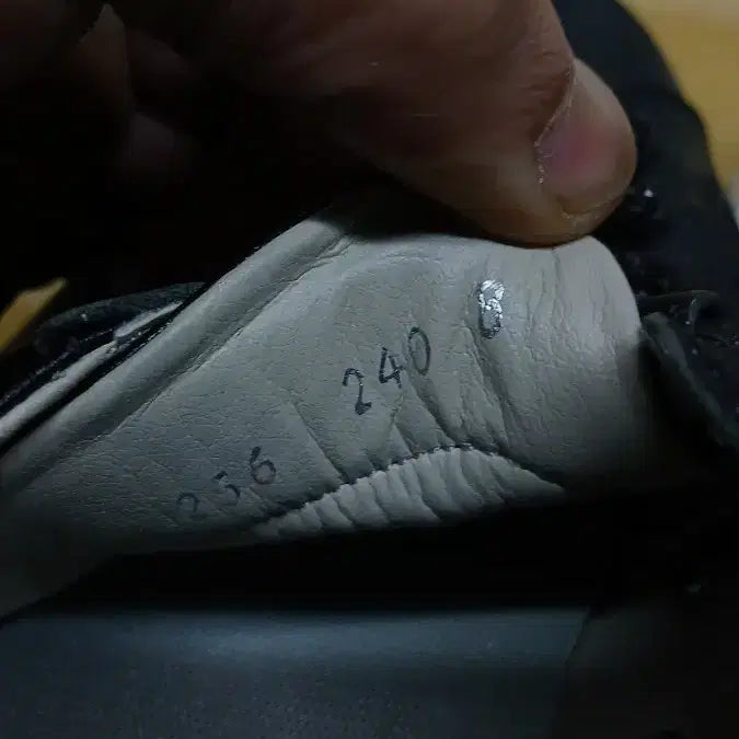 [BUNJANG] Casual Leather Sneakers / 남성의류 세라 캐주얼 가죽 운동화
