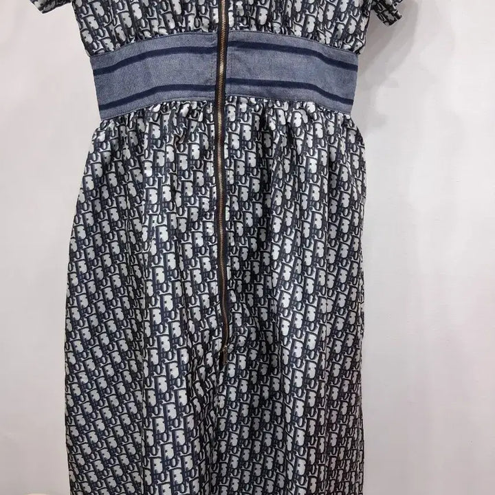 [BUNJANG] Embroidered Short-Sleeve Dress / 여성 자수 반팔 원피스 66반까지
