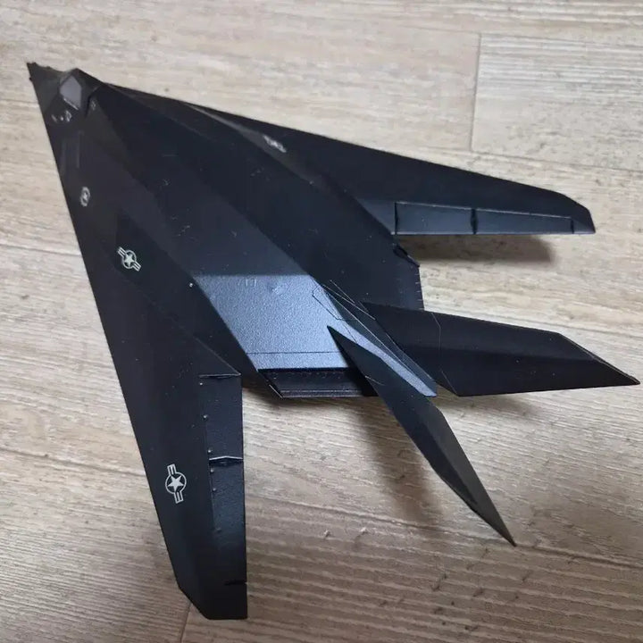 [SOLD OUT] 하세가와 1/72 F-117 스텔스 전투기 도색완성품