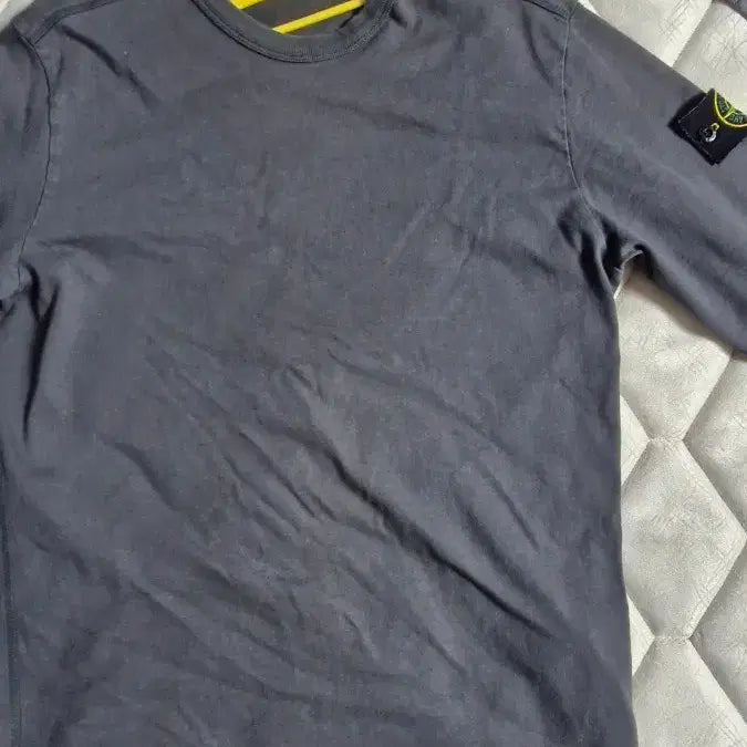 [SOLD OUT] 스톤아일랜드 맨투맨 M