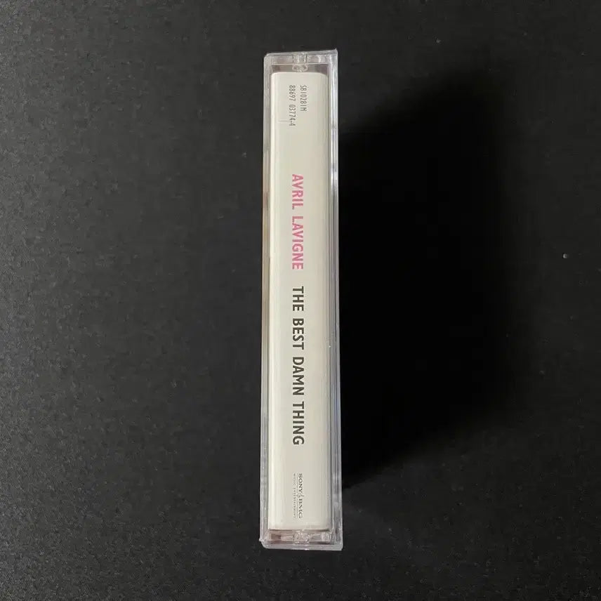 [BUNJANG] Avril Lavigne The Best Damn Thing Cassette Tape / 에이브릴 라빈 3집 The Best Damn Thing 카세트 테이프