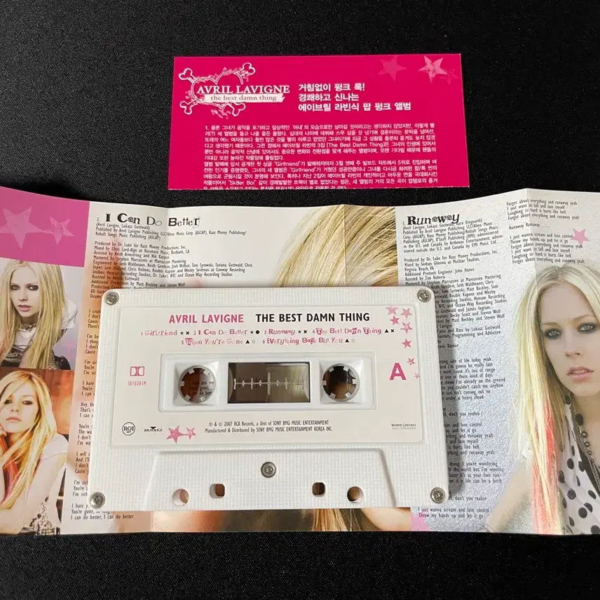 [BUNJANG] Avril Lavigne The Best Damn Thing Cassette Tape / 에이브릴 라빈 3집 The Best Damn Thing 카세트 테이프