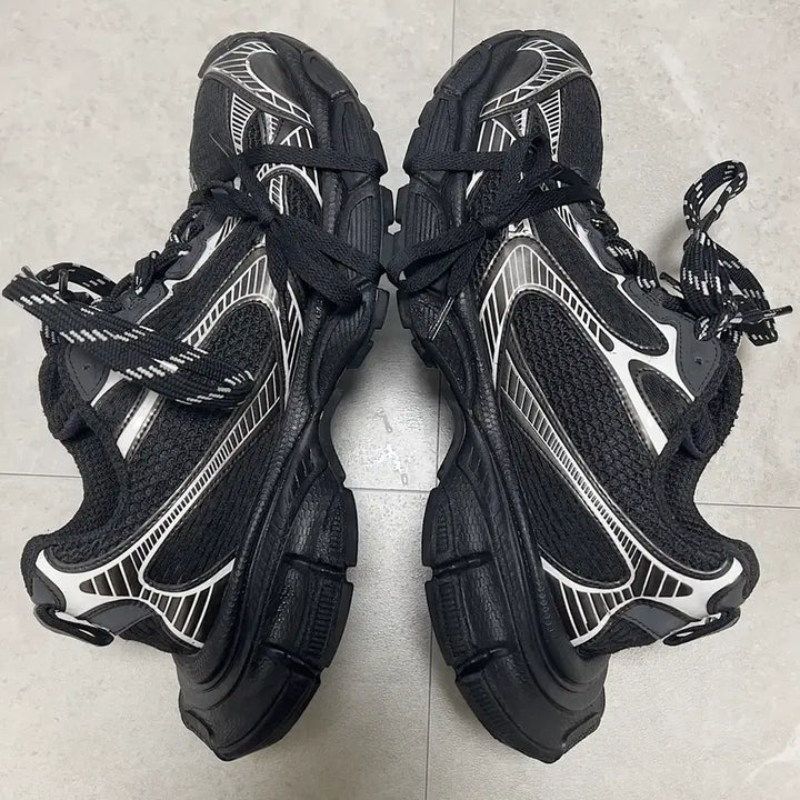 [BUNJANG] Balenciaga 3XL Sneakers Black White (Size 43) / (우체국 택포가격) 발렌시아가 3XL 스니커즈 블랙 화이트 43