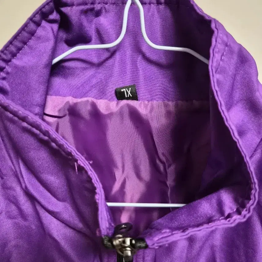 [SOLD OUT] (새상품)퍼플 여성 바람막이 조끼 XL