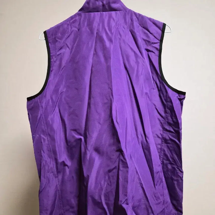 [SOLD OUT] (새상품)퍼플 여성 바람막이 조끼 XL