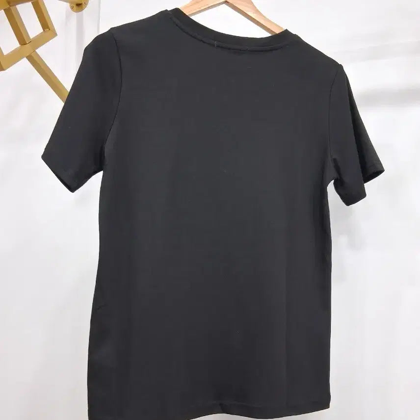 [SOLD OUT] 별 패턴 블랙 반팔 티셔츠66반까지