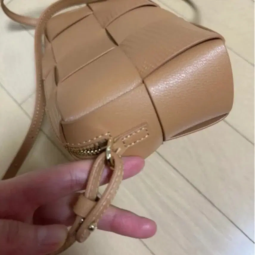[BUNJANG] Crossbody Bag / 크로스백 새상품