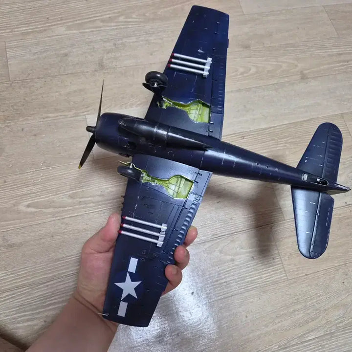 [SOLD OUT] 1/32 하세가와 F6F 헬캣 전투기 모형 도색완성품