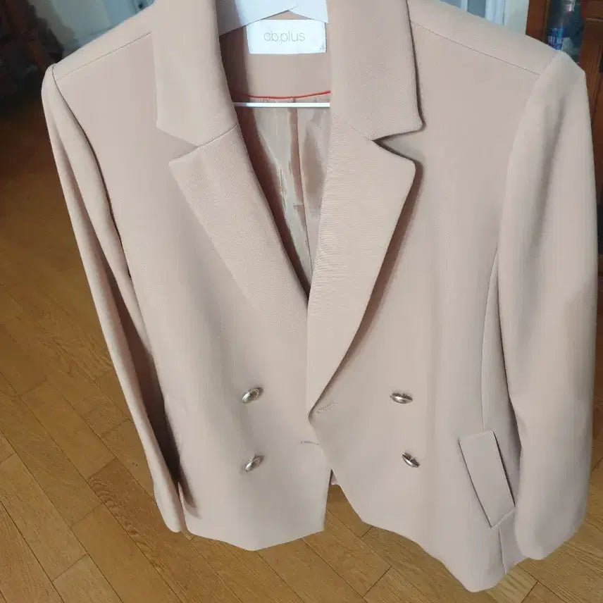 [SOLD OUT] ab.plus 더블버튼 베이지 자켓77