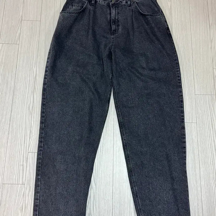 [BUNJANG] BS Rabbit Loose Fit Washed Denim Pants XL / BS래빗 루즈핏 워싱 데님팬츠 xl 상태a