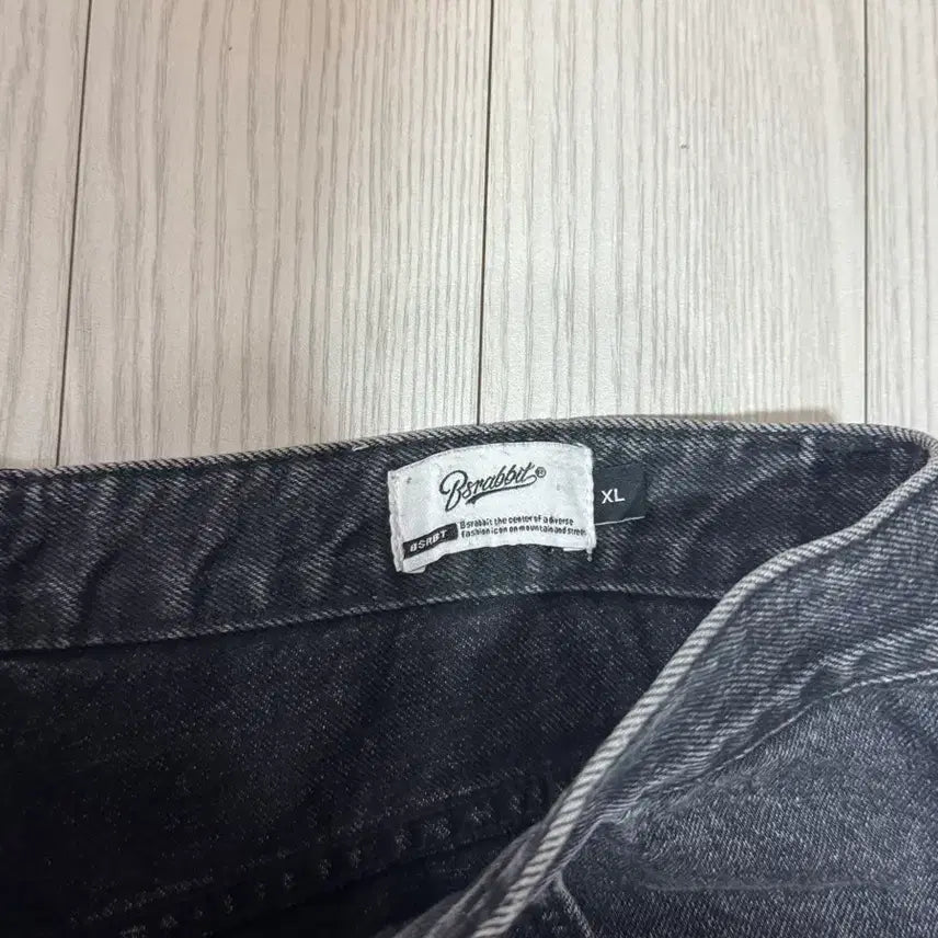 [BUNJANG] BS Rabbit Loose Fit Washed Denim Pants XL / BS래빗 루즈핏 워싱 데님팬츠 xl 상태a