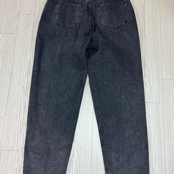 [BUNJANG] BS Rabbit Loose Fit Washed Denim Pants XL / BS래빗 루즈핏 워싱 데님팬츠 xl 상태a