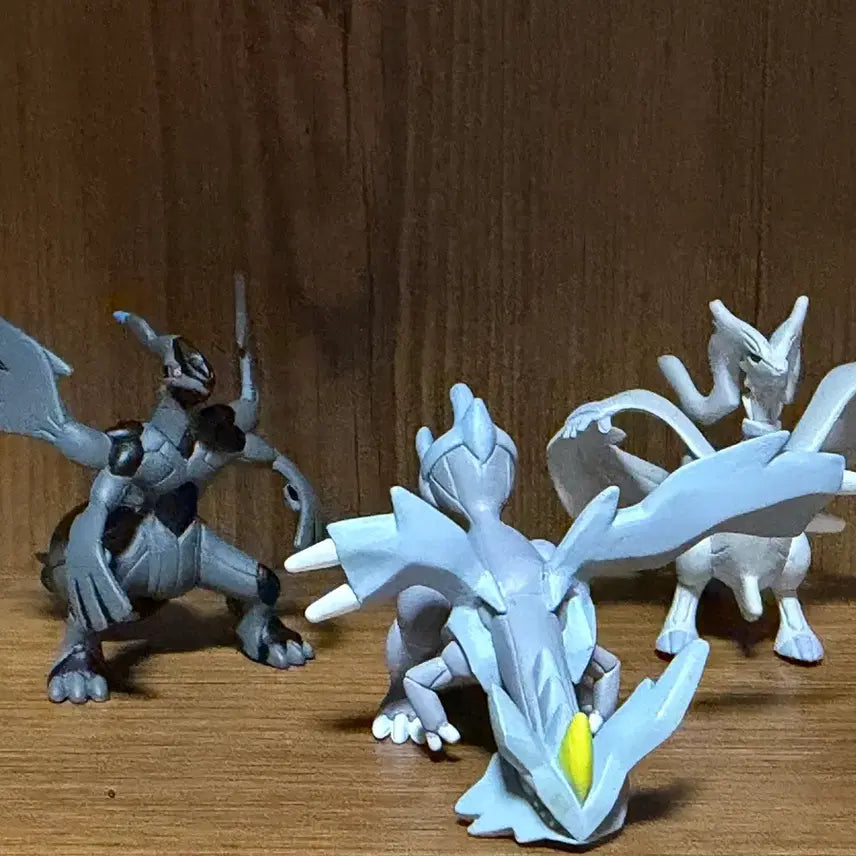 [BUNJANG] Pokemon Kyurem Zekrom Reshiram Moncolle Figure Set / 포켓몬스터 피규어 큐레무 제크로무 레시라무 몬콜레