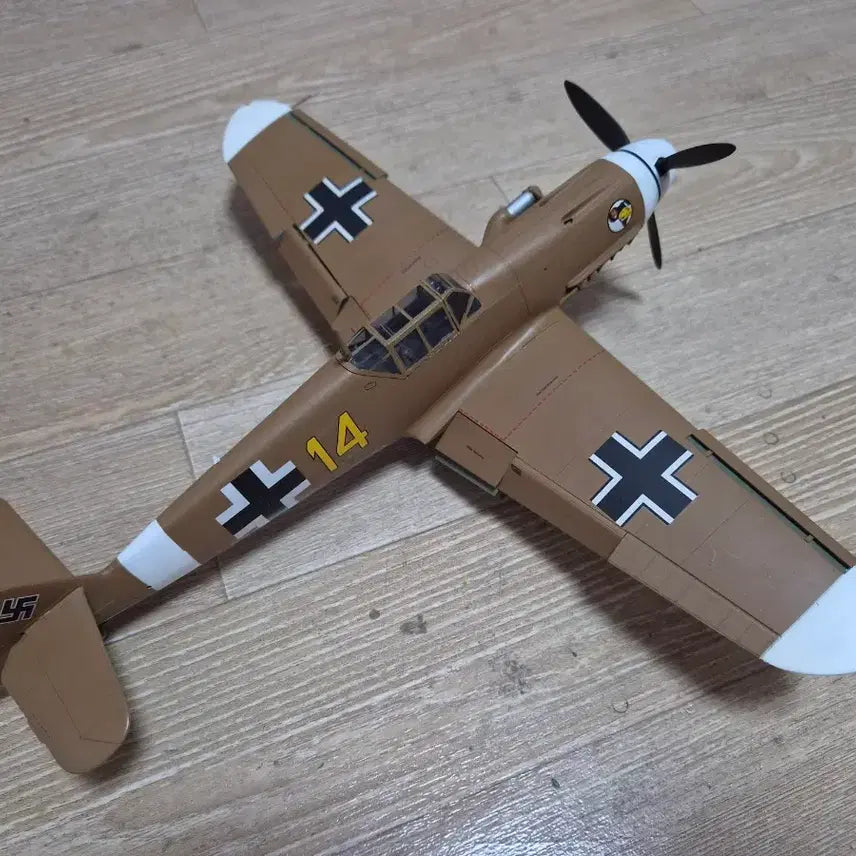 [SOLD OUT] 하세가와 1/32 "아프리카의 별" 한스 요하임 BF-109F