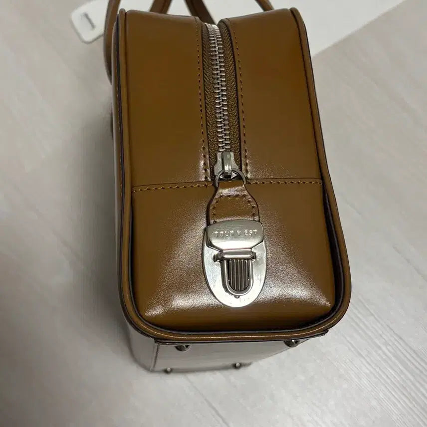 [SOLD OUT] 투티에 로케백 카라멜 스몰