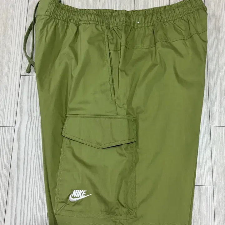 [SOLD OUT] 나이키 카고 반바지 2xl 미사용 제품 허리밴딩free