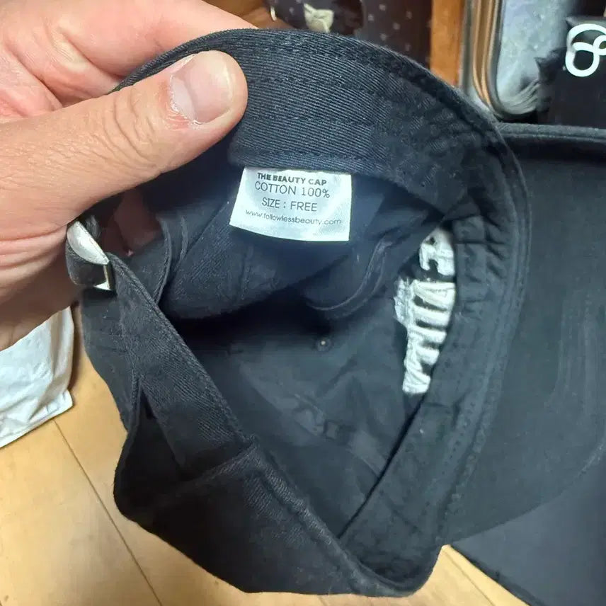 [BUNJANG] The Beauty Black Ball Cap / 더뷰티 볼캡