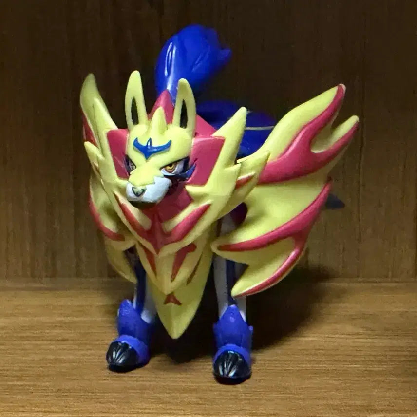 [BUNJANG] Pokemon Zamazenta Moncolle Figure / 포켓몬스터 피규어 자마젠타 몬콜레