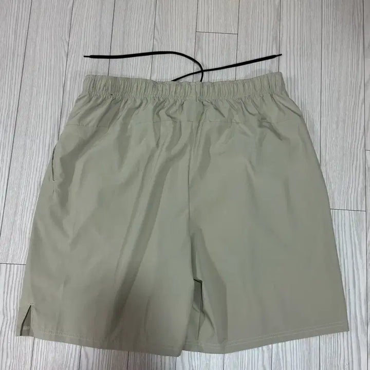 [SOLD OUT] 나이키 트레이닝 반바지 4xl(35~36)상태s 허리밴딩끈 free