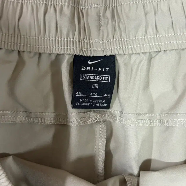 [SOLD OUT] 나이키 트레이닝 반바지 4xl(35~36)상태s 허리밴딩끈 free