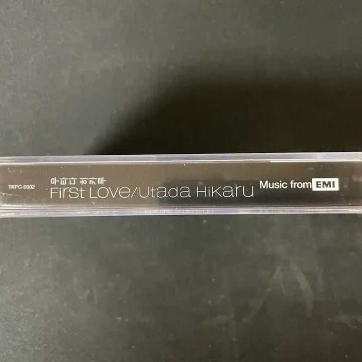 [SOLD OUT] 우타다 히카루 First Love 카세트 테이프