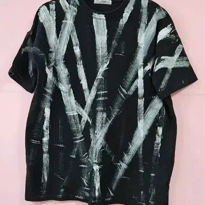 [BUNJANG] Black Graffiti Pattern T-shirt / 그래피티 패턴 블랙 반팔티 2XL