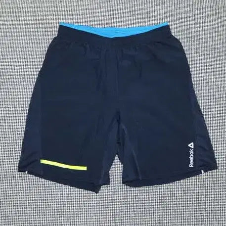 [BUNJANG] Reebok Shorts M / 리복 반바지 M