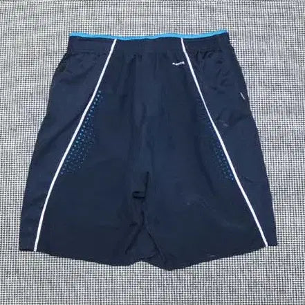 [BUNJANG] Reebok Shorts M / 리복 반바지 M
