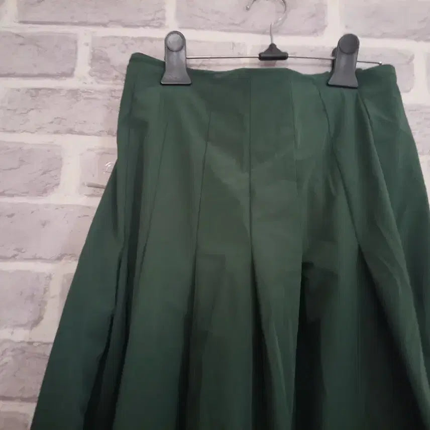 [BUNJANG] Dark Green Banded Flare Long Skirt / 다크그린 밴딩 플레어 롱스커트/알뜰한여우