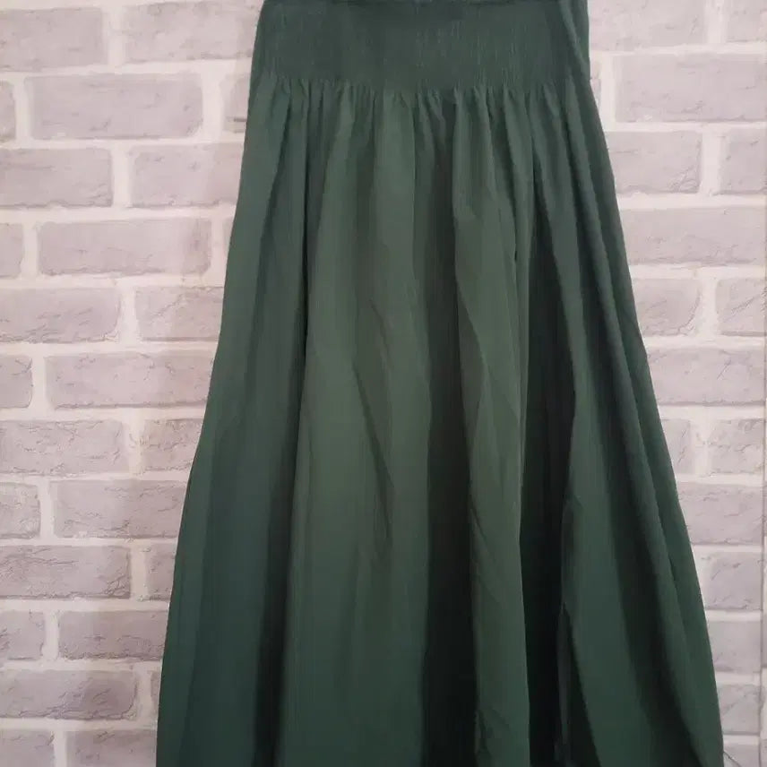 [BUNJANG] Dark Green Banded Flare Long Skirt / 다크그린 밴딩 플레어 롱스커트/알뜰한여우
