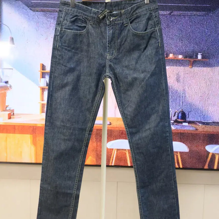 [SOLD OUT] 은은하게 멋 부리고 싶은 날 버버리 데님