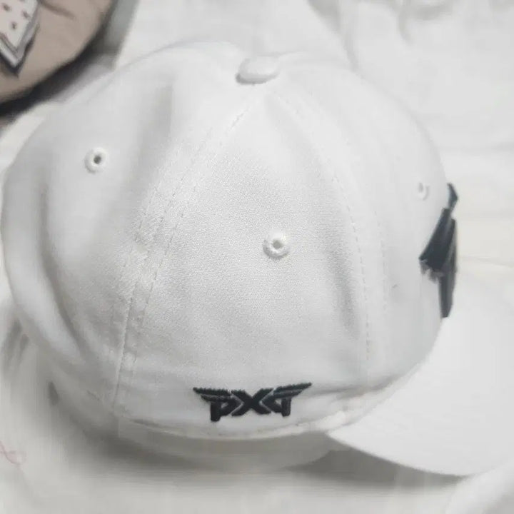 [SOLD OUT] PXG 골프 볼캡 화이트