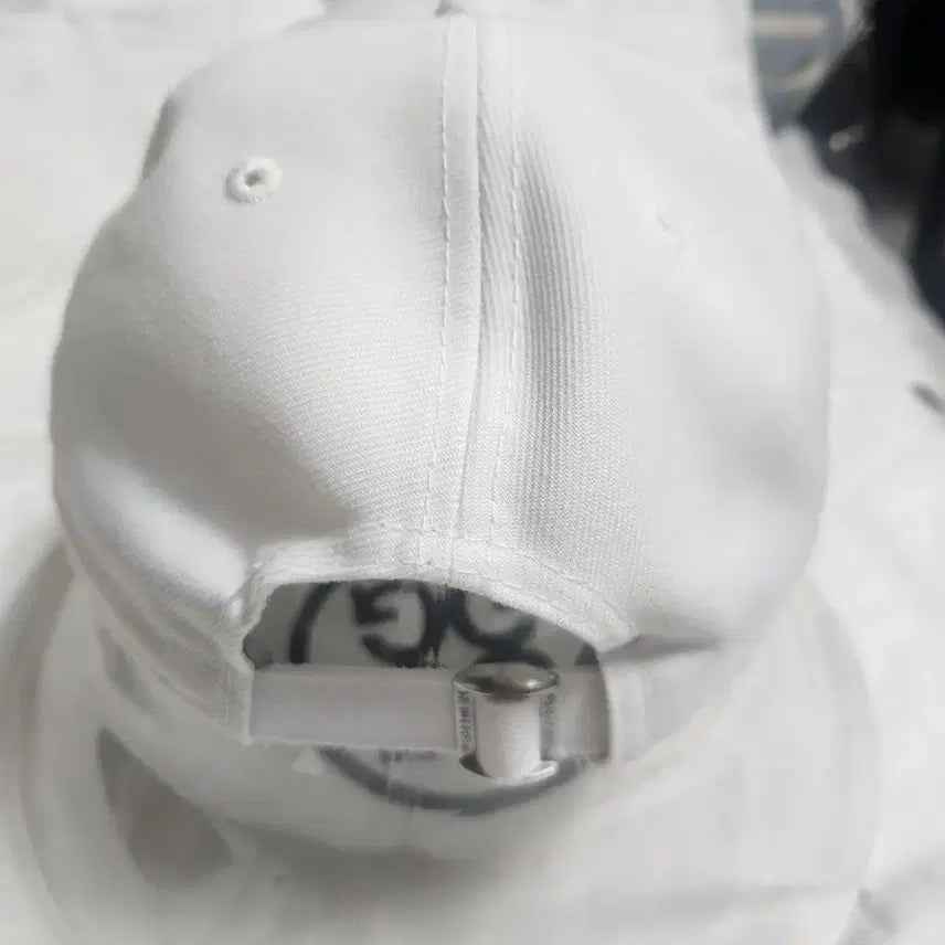 [SOLD OUT] PXG 골프 볼캡 화이트