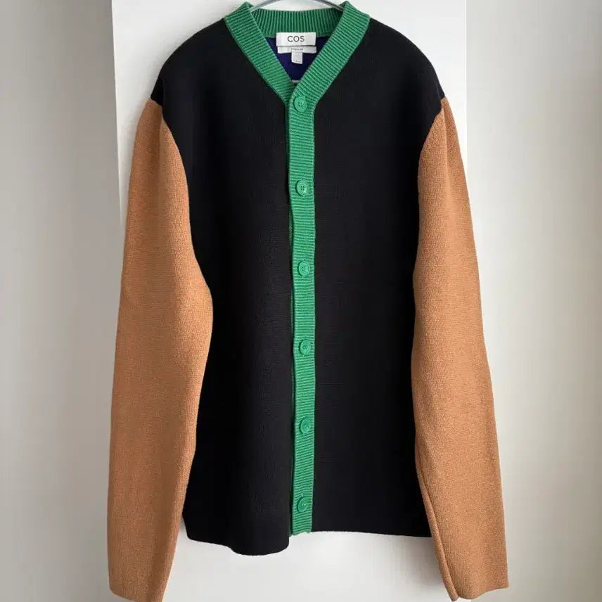 [SOLD OUT] COS 컬러 블록 가디건