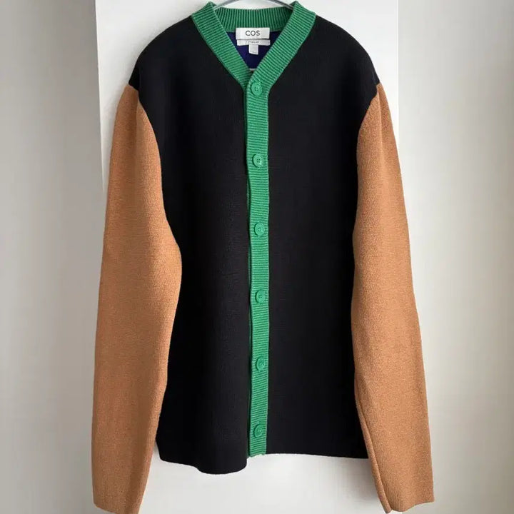 [SOLD OUT] COS 컬러 블록 가디건