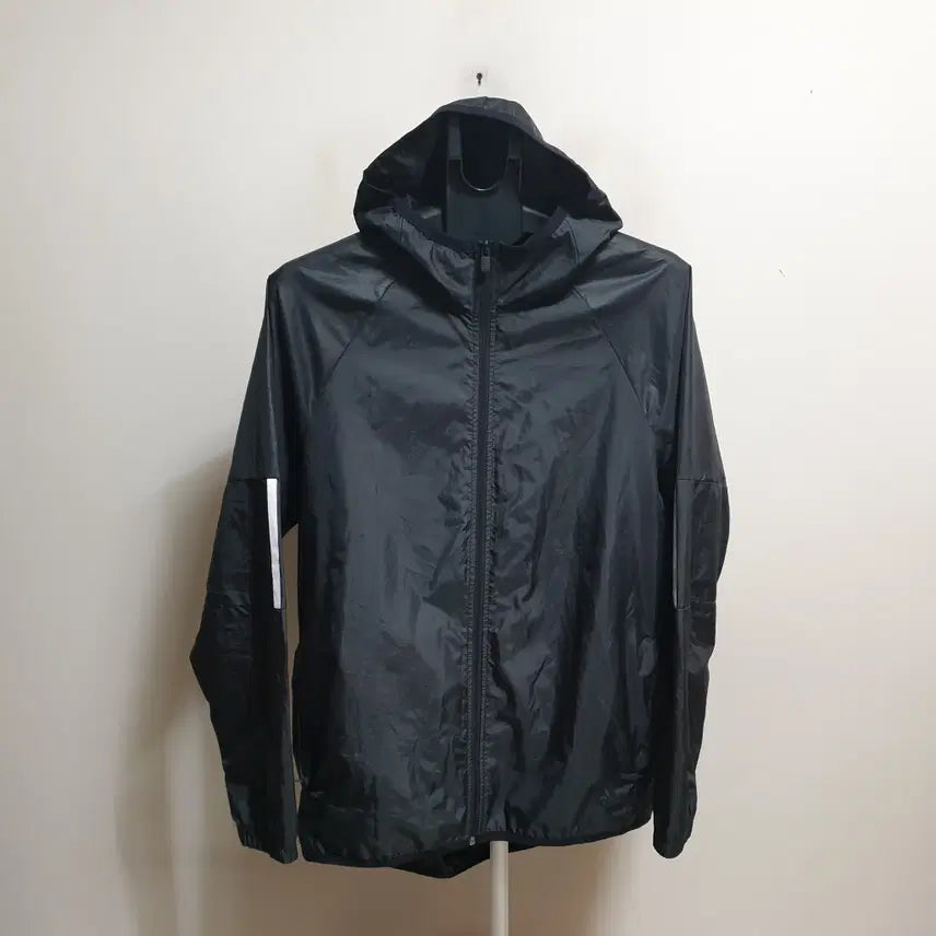 [BUNJANG] Adidas Hooded Windbreaker Jacket (105-110) / 아디다스후드바람막이점퍼/홑겹/105-110