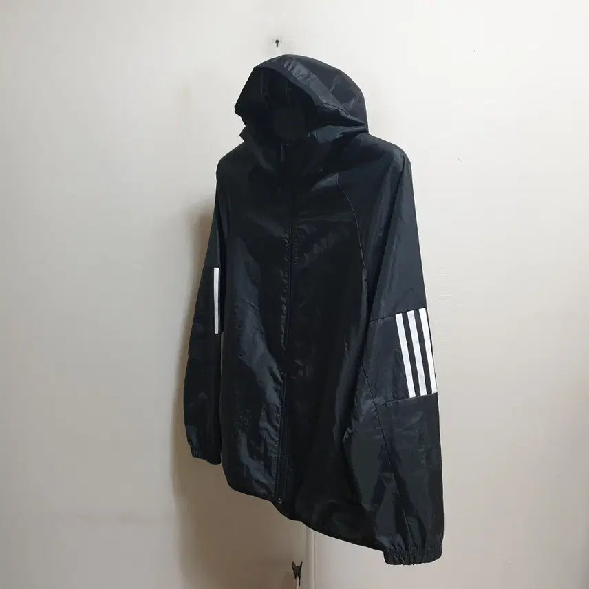 [BUNJANG] Adidas Hooded Windbreaker Jacket (105-110) / 아디다스후드바람막이점퍼/홑겹/105-110