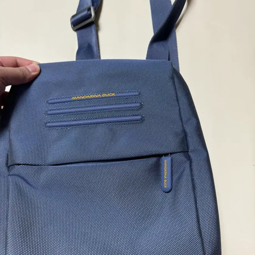[BUNJANG] Mandarin Duck Crossbody Bag / (상태SS) 만다리나덕 공용 투미맛 여행/데일리 now크로스백