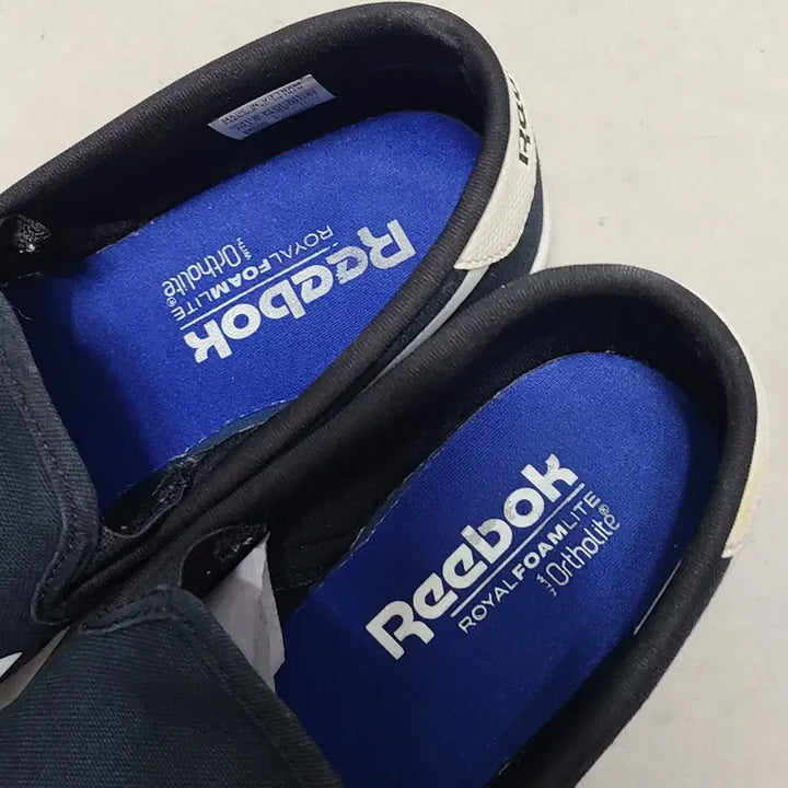 [BUNJANG] Reebok Slip-on Sneakers / 1) 275 리복 슬립온