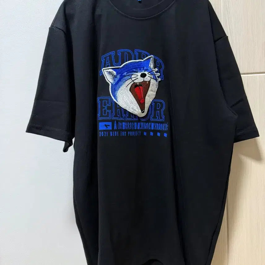 [SOLD OUT] 병행수입)아더에러x메종키츠네 얀폭스 반팔 A3 미착용